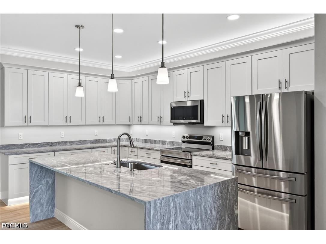 1912 NW 24th Terrace Cape Coral FL 33993 2026020757 image1