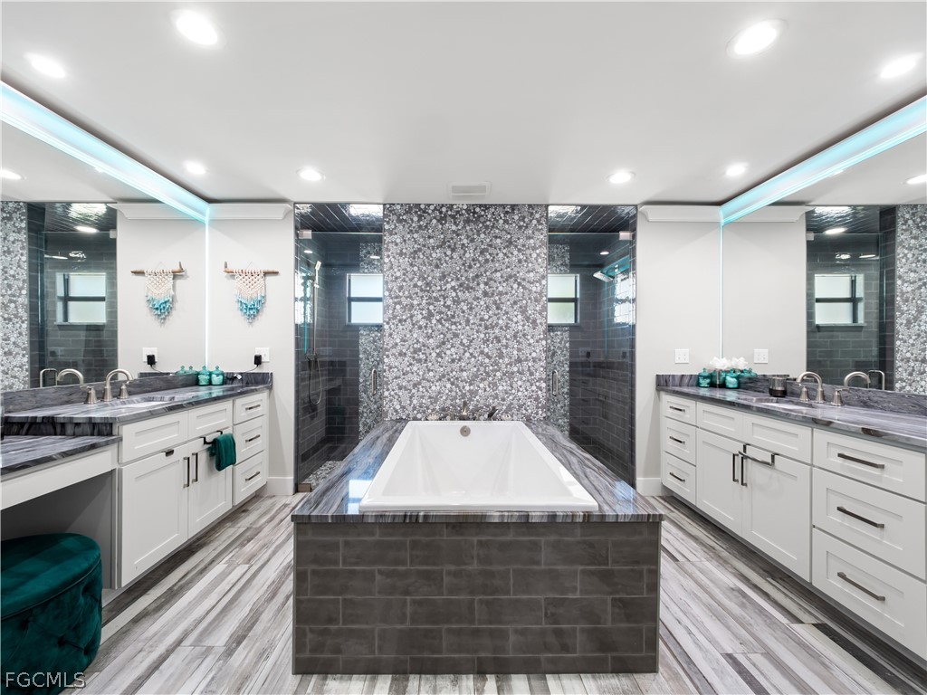 1912 SE 33rd Terrace Cape Coral FL 33904 2026007964 image22