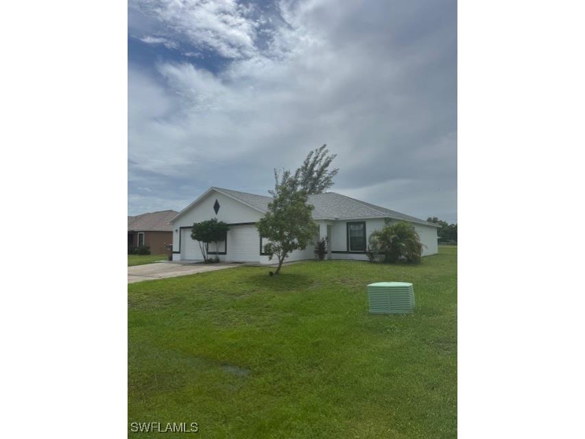 1912 SW 15th Place Cape Coral FL 33991 225078280 image1