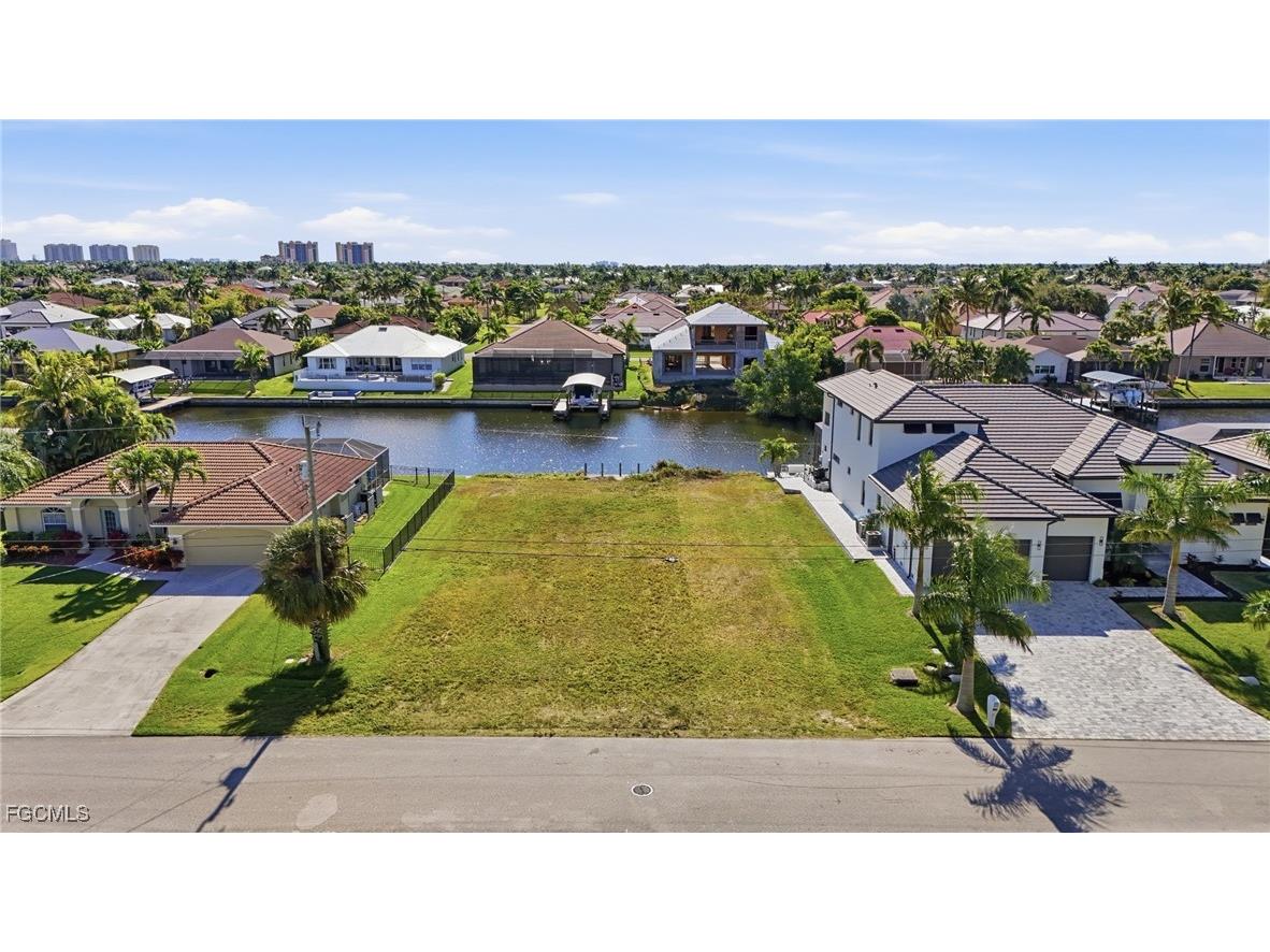 1912 SW 48th Lane Cape Coral FL 33914 2025024698 image7