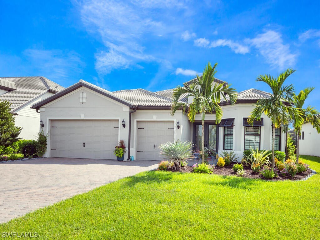 19125 Aqua Shore Drive Fort Myers FL 33913 223068042 image1