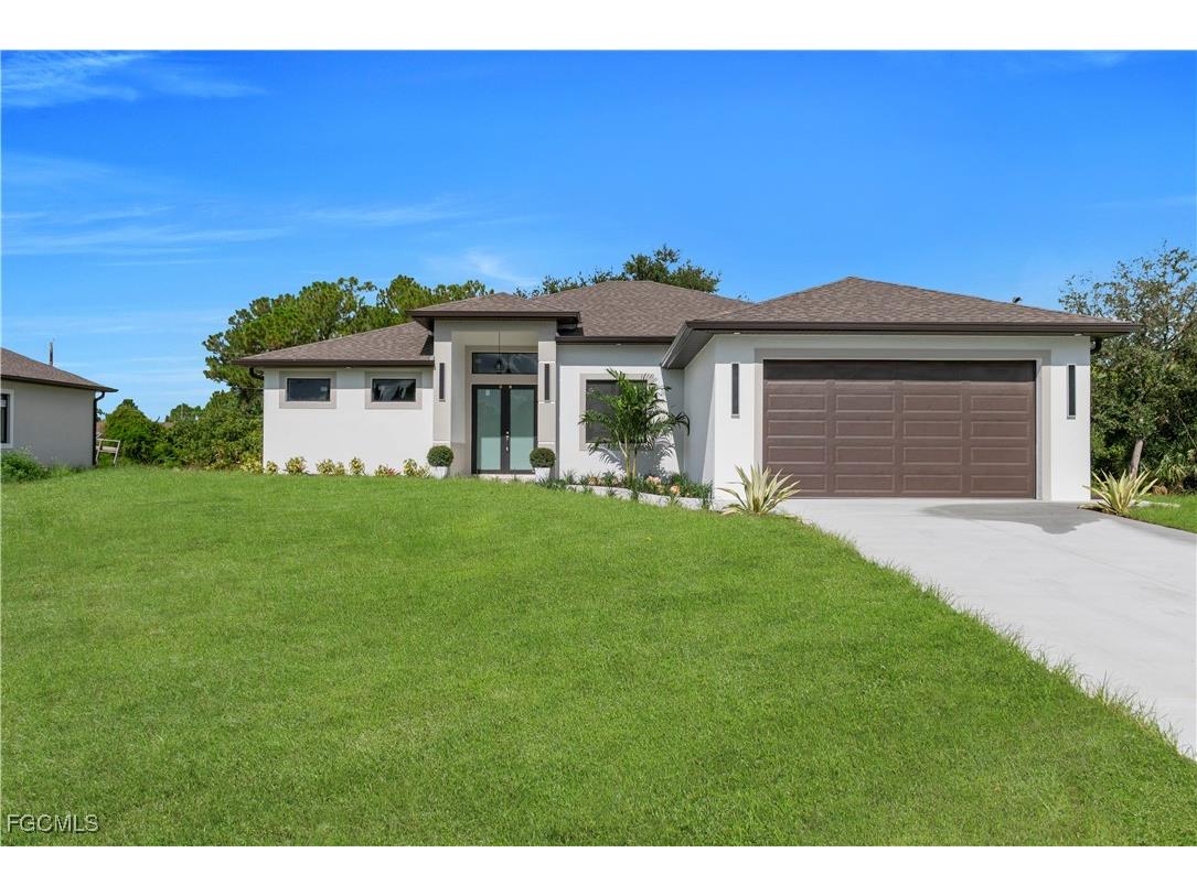 1913 Irving Avenue Lehigh Acres FL 33972 2025010864 image4