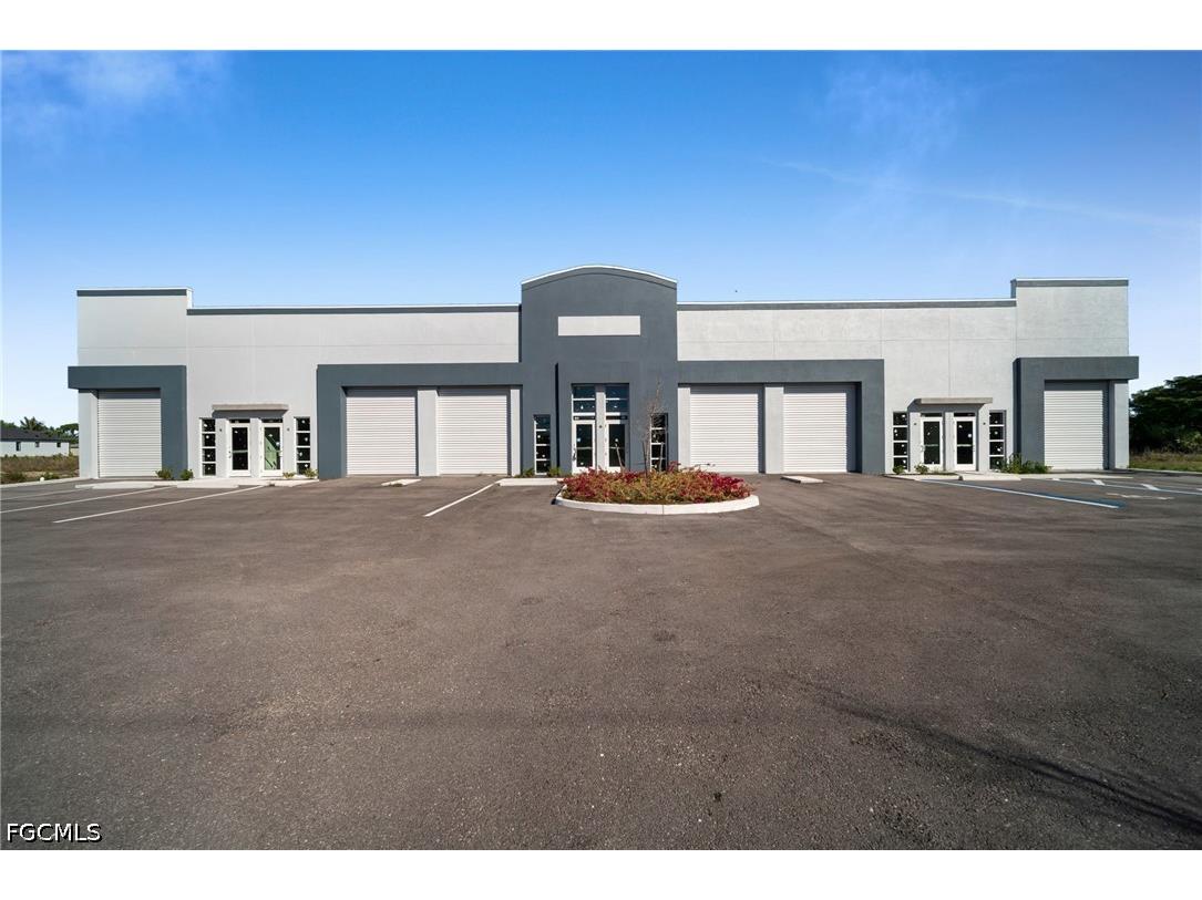 1913 NE 10th Terrace Cape Coral FL 33909 2026013331 image1