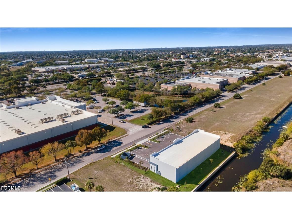1913 NE 10th Terrace Cape Coral FL 33909 2026013331 image23