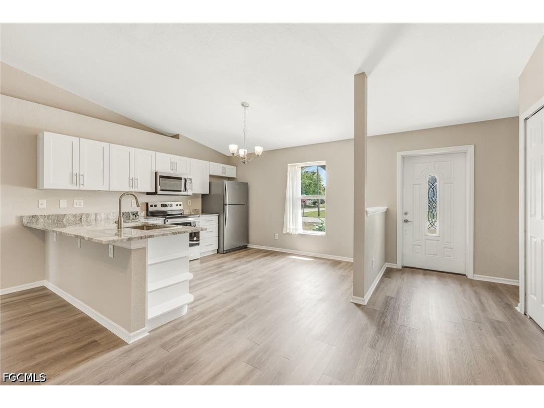 1913 NE 4th Terrace Cape Coral FL 33909 2026015115 image1