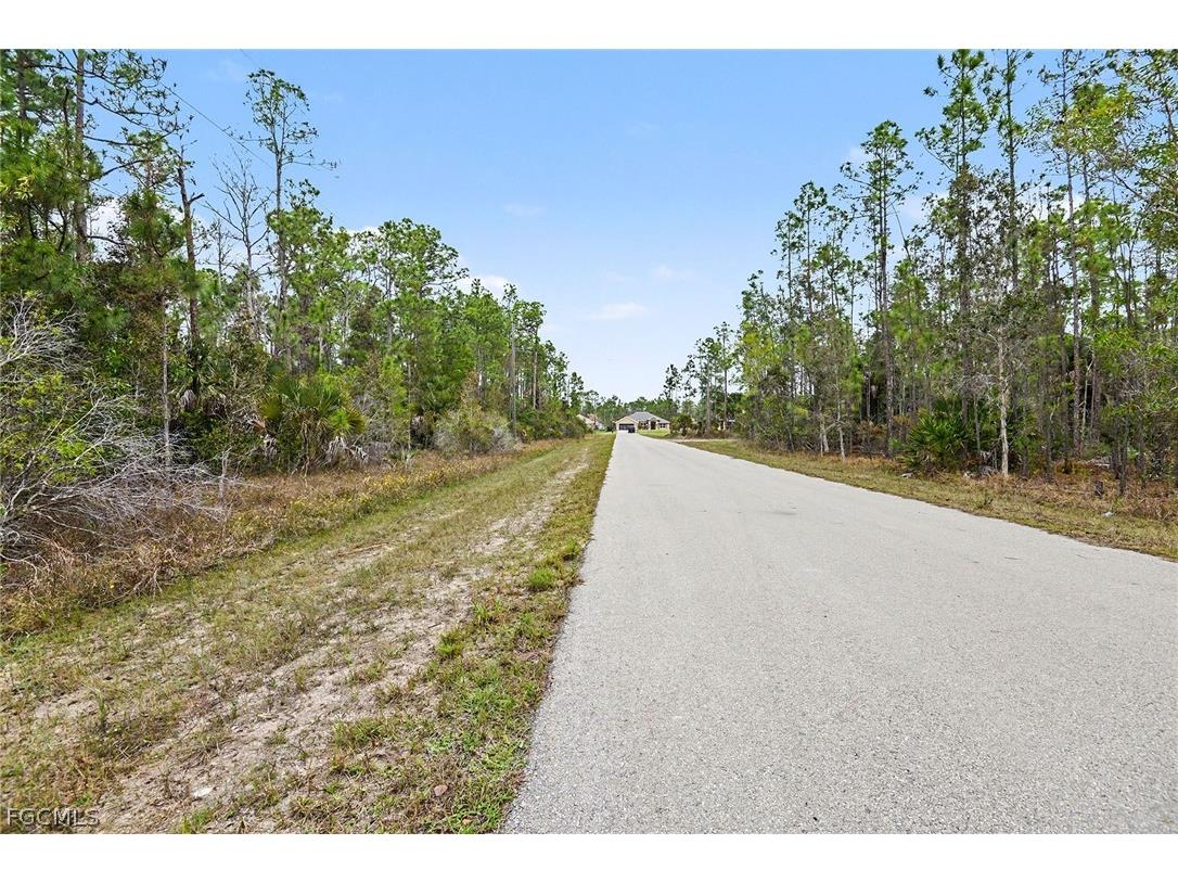 1913 Weller Avenue Lehigh Acres FL 33972 2026011182 image4