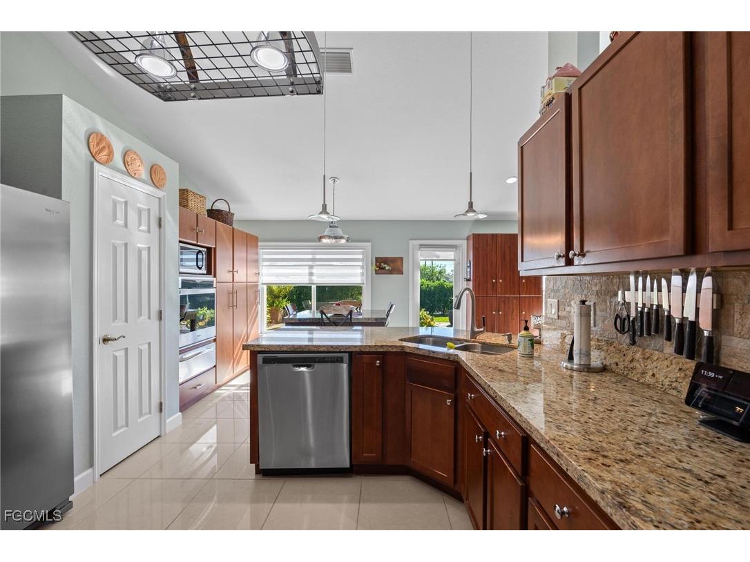 1914 NW 15th Street Cape Coral FL 33993 2026000806 image23