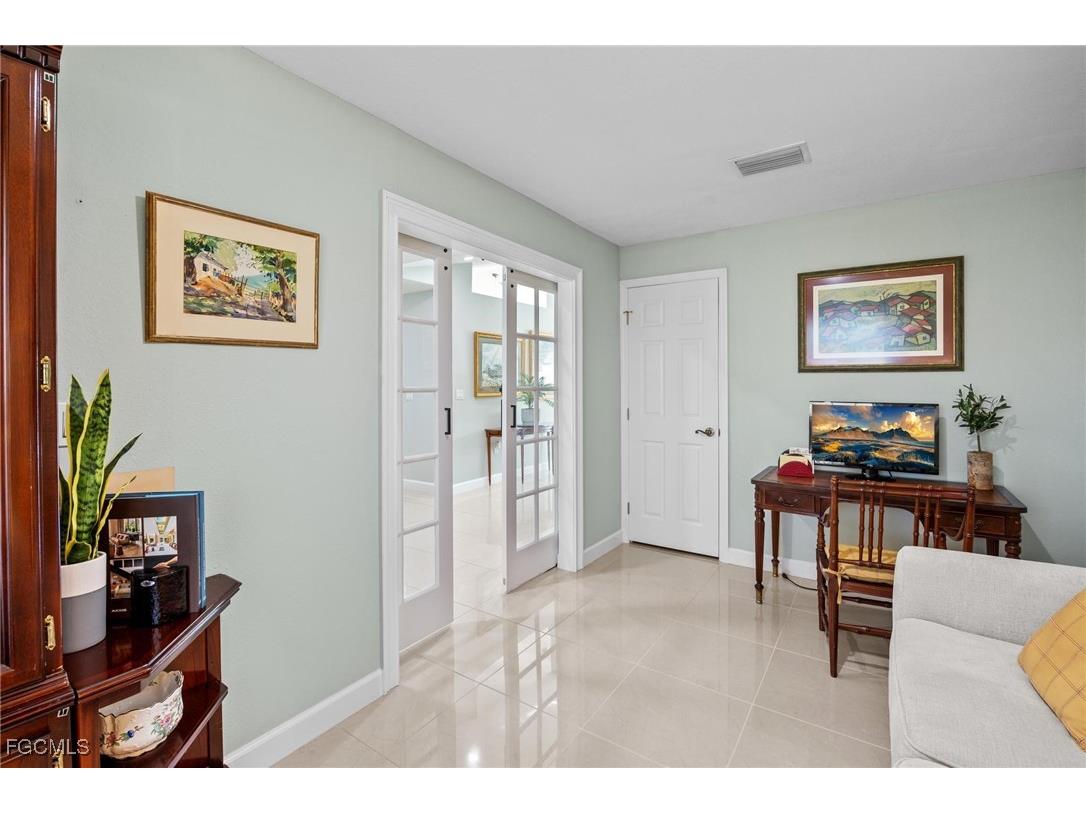 1914 NW 15th Street Cape Coral FL 33993 2026000806 image38