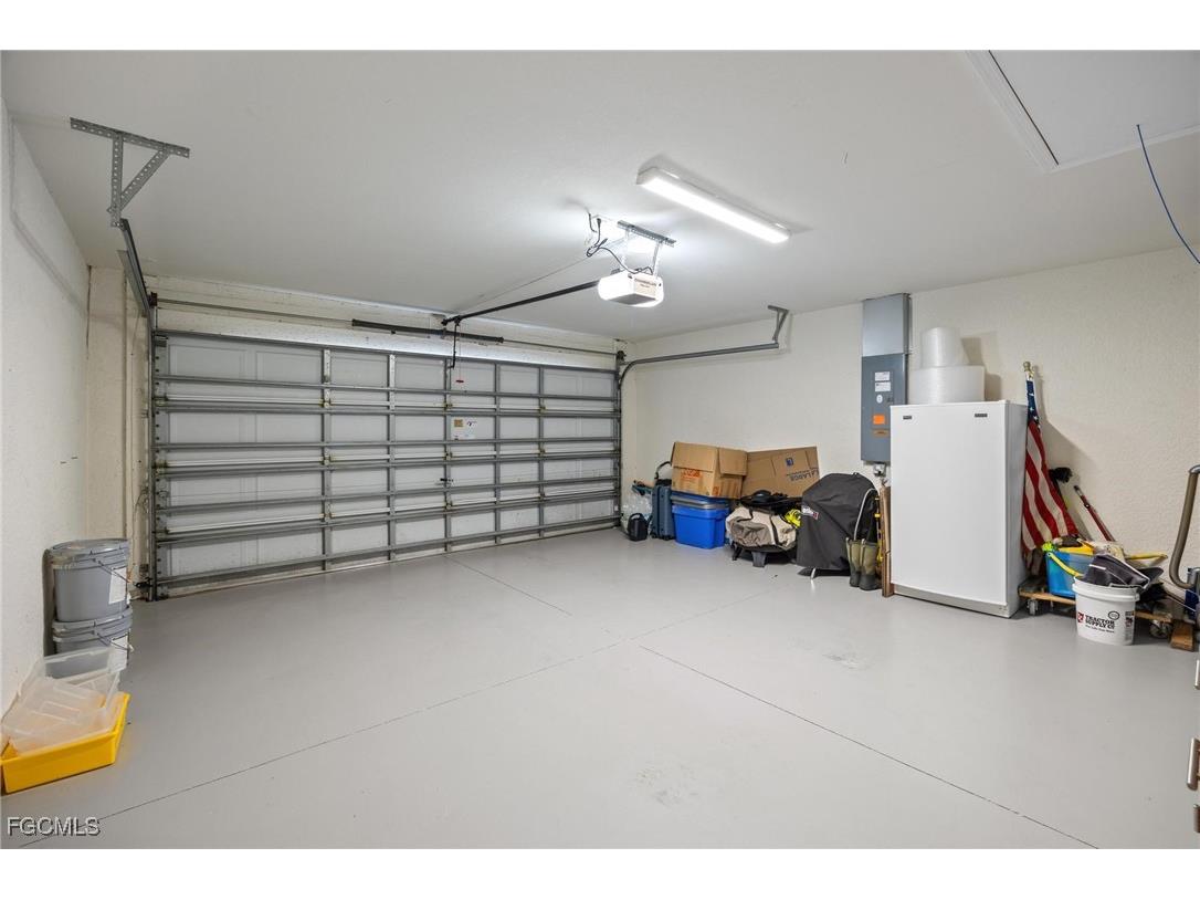 1914 NW 15th Street Cape Coral FL 33993 2026000806 image46