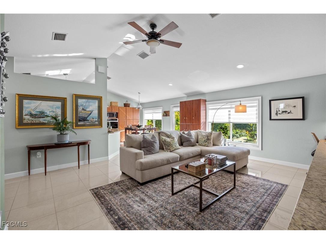 1914 NW 15th Street Cape Coral FL 33993 2026000806 image7