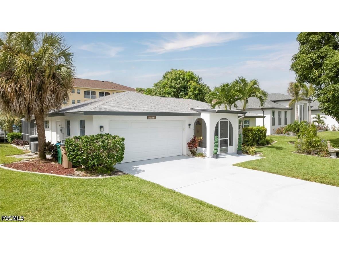 1914 Ottersrest Lane Cape Coral FL 33990 2026024609 image28