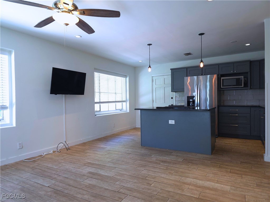 1915 Llewellyn Drive Fort Myers FL 33901 2025006364 image8