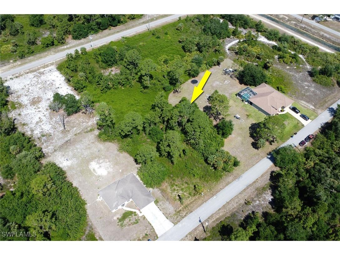 1915 Louis Avenue Lehigh Acres FL 33972 225039273 image1