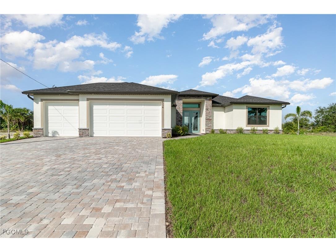 1915 NW 29th Avenue Cape Coral FL 33993 2025007518 image1