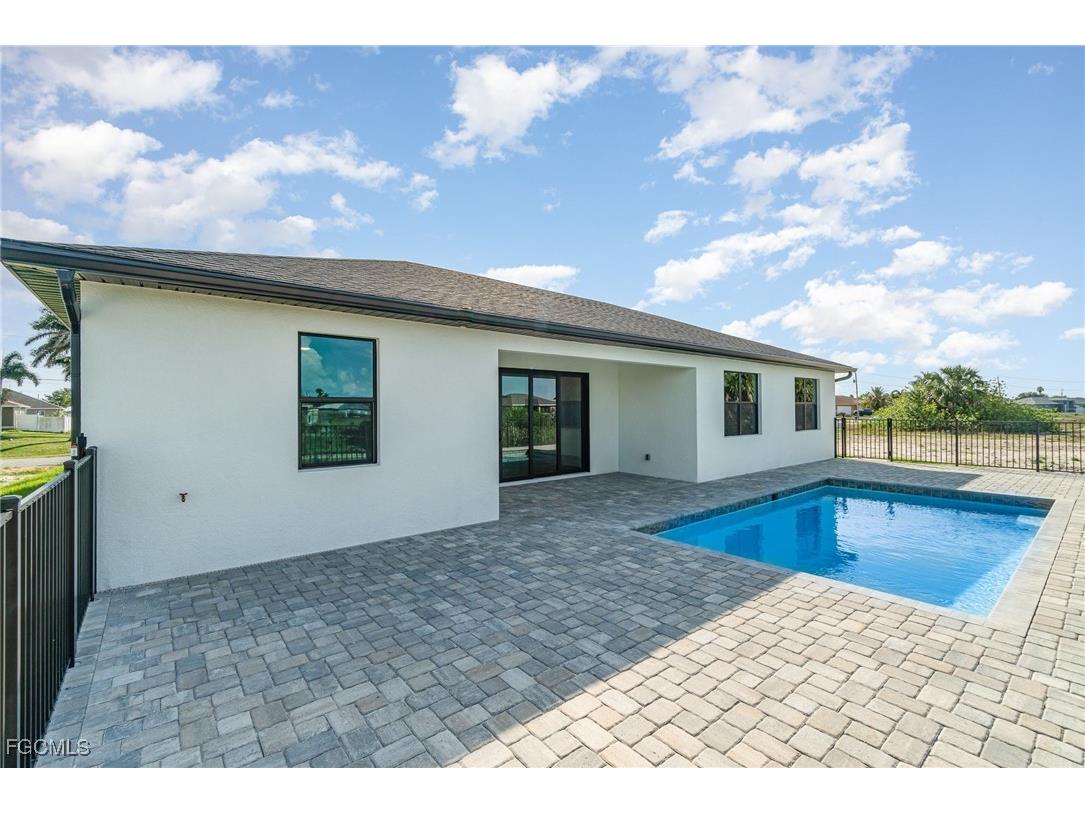 1915 NW 29th Avenue Cape Coral FL 33993 2025007518 image15