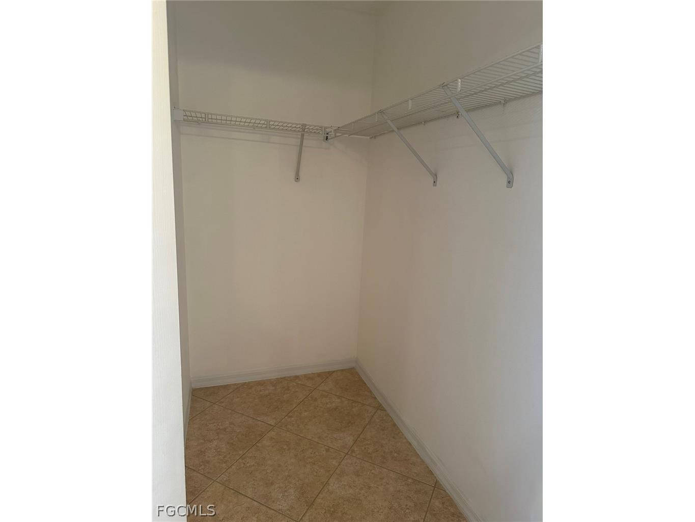 1915 SW 13th Street Cape Coral FL 33991 2026012513 image22