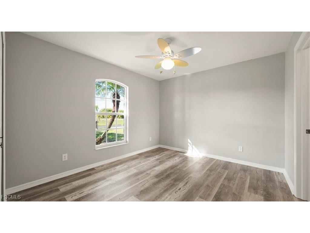 1915 SW 2nd Street Cape Coral FL 33991 2025020703 image19