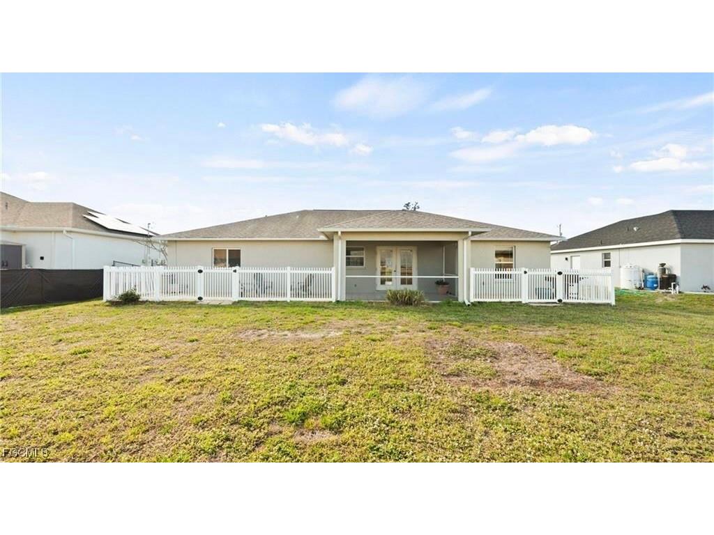 1915 SW 2nd Street Cape Coral FL 33991 2025020703 image25