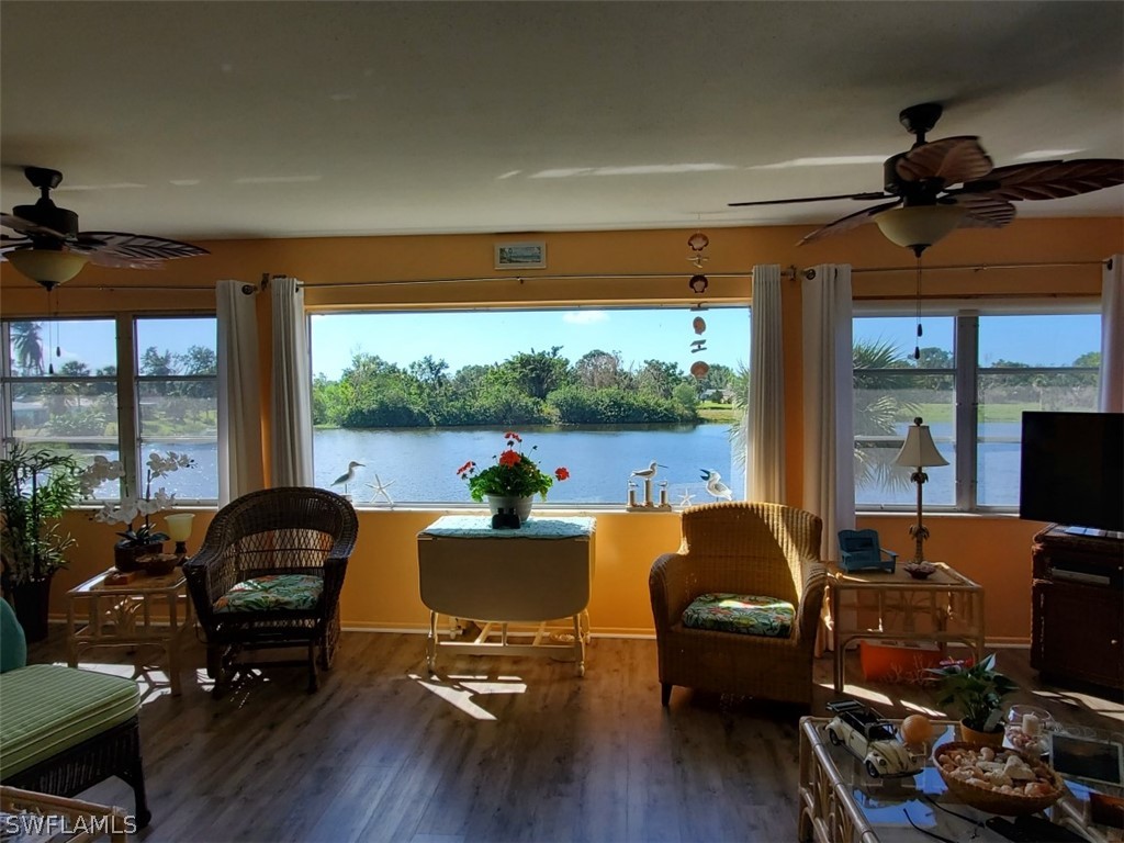 1915 W Lakeview Boulevard #8 North Fort Myers FL 33903 222078481 image1