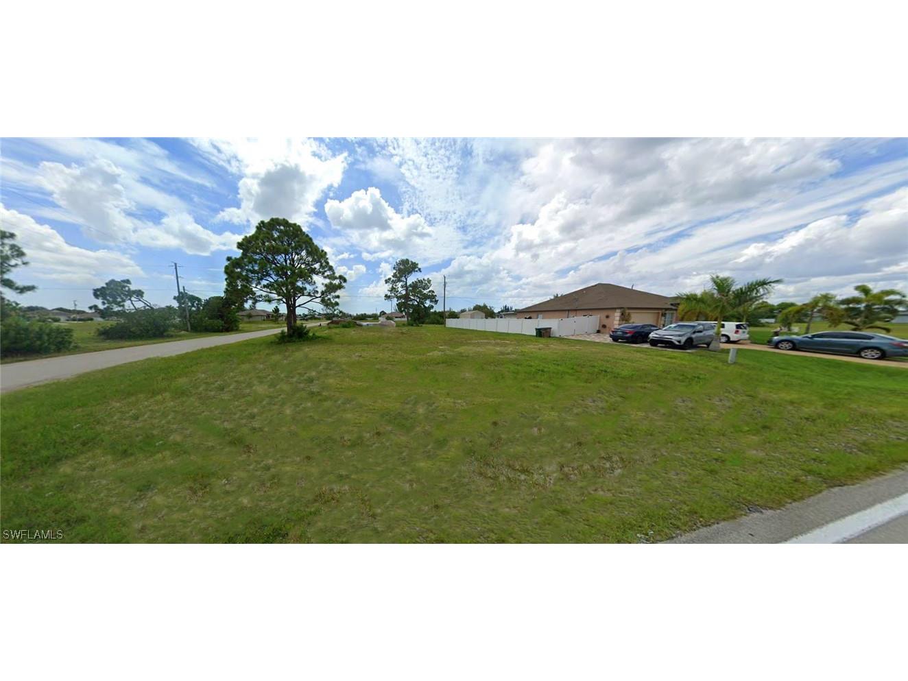 1916 Chiquita Boulevard N Cape Coral FL 33993 223010197 image1