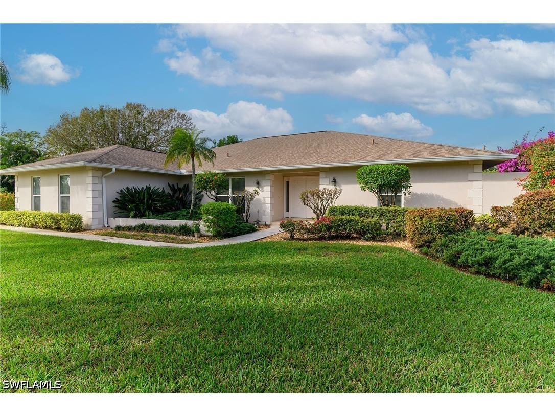 1916 Countess Court Naples FL 34110 226016112 image3