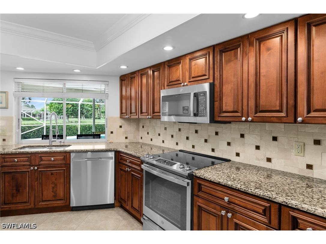1916 Countess Court Naples FL 34110 226016112 image32