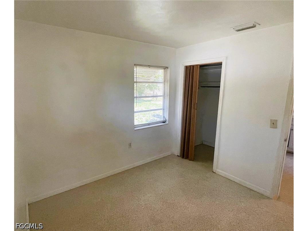 1916 Flamingo Drive North Fort Myers FL 33917 2026022092 image4
