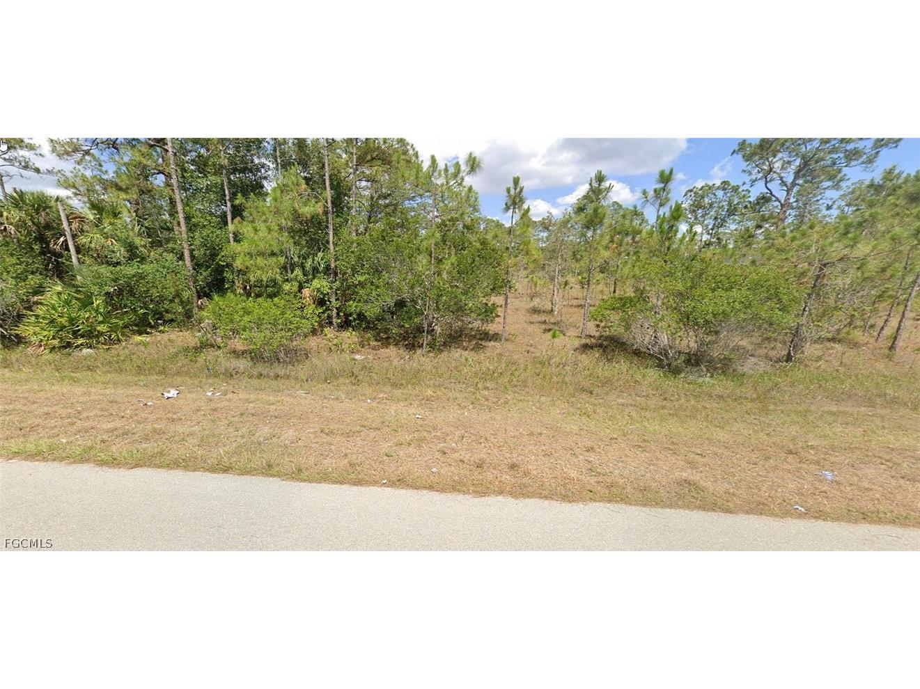1914/1916 Magenta Avenue Lehigh Acres FL 33972 2026012732 image3