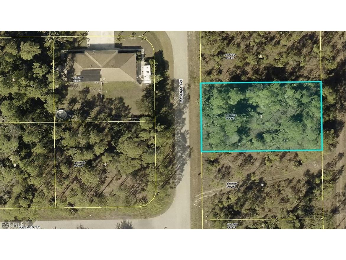 1914/1916 Magenta Avenue Lehigh Acres FL 33972 2026012732 image5