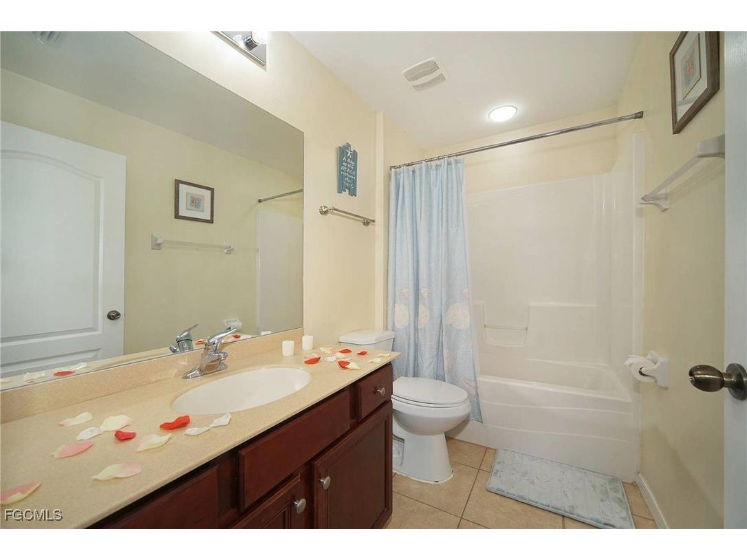 1916 NW 13th Place Cape Coral FL 33993 2025010069 image12