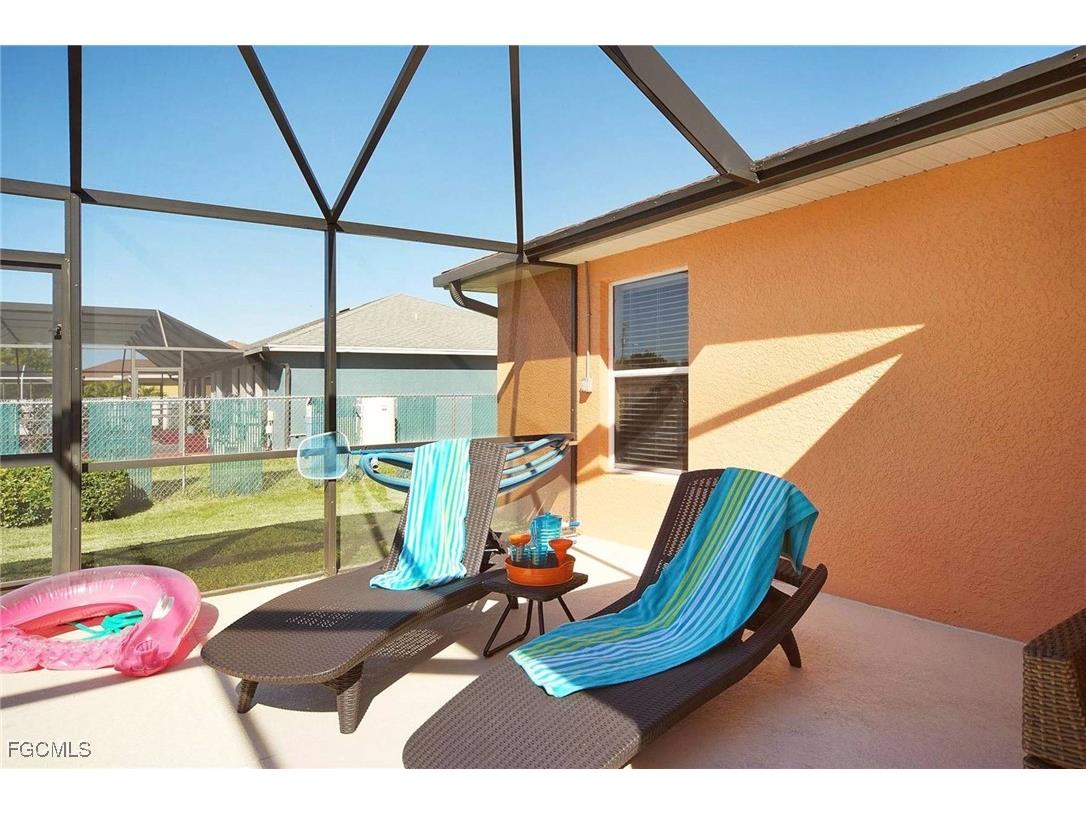 1916 NW 13th Place Cape Coral FL 33993 2025010069 image13