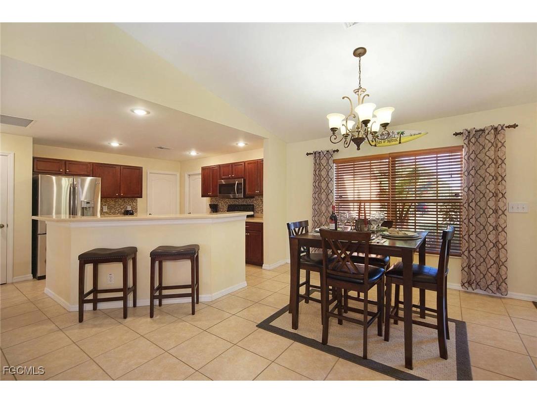 1916 NW 13th Place Cape Coral FL 33993 2025010069 image7