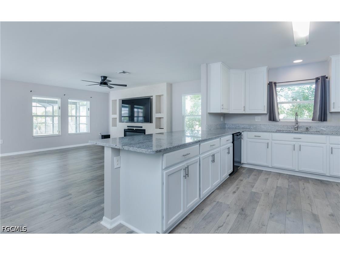 1916 SW 12th Terrace Cape Coral FL 33991 2026030033 image5