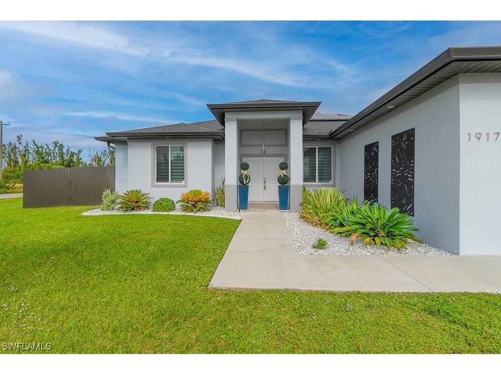 1917 SW 10th Terrace Cape Coral FL 33991 223084079 image1