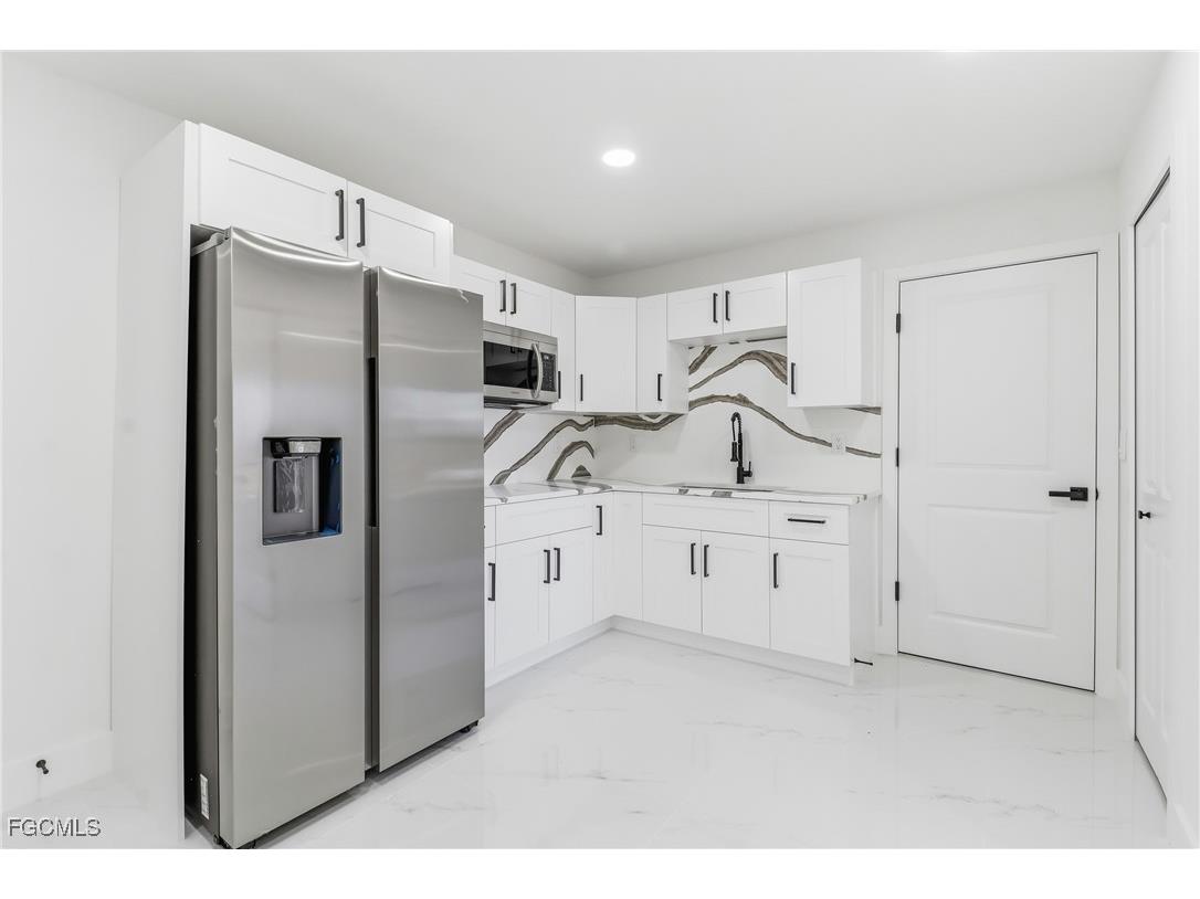 1918 NW 21st Terrace Cape Coral FL 33993 2026001940 image11