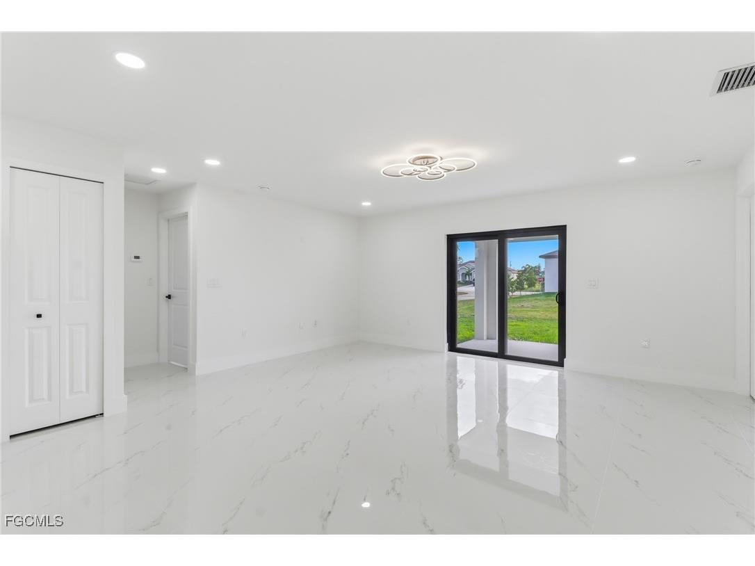 1918 NW 21st Terrace Cape Coral FL 33993 2026001940 image15