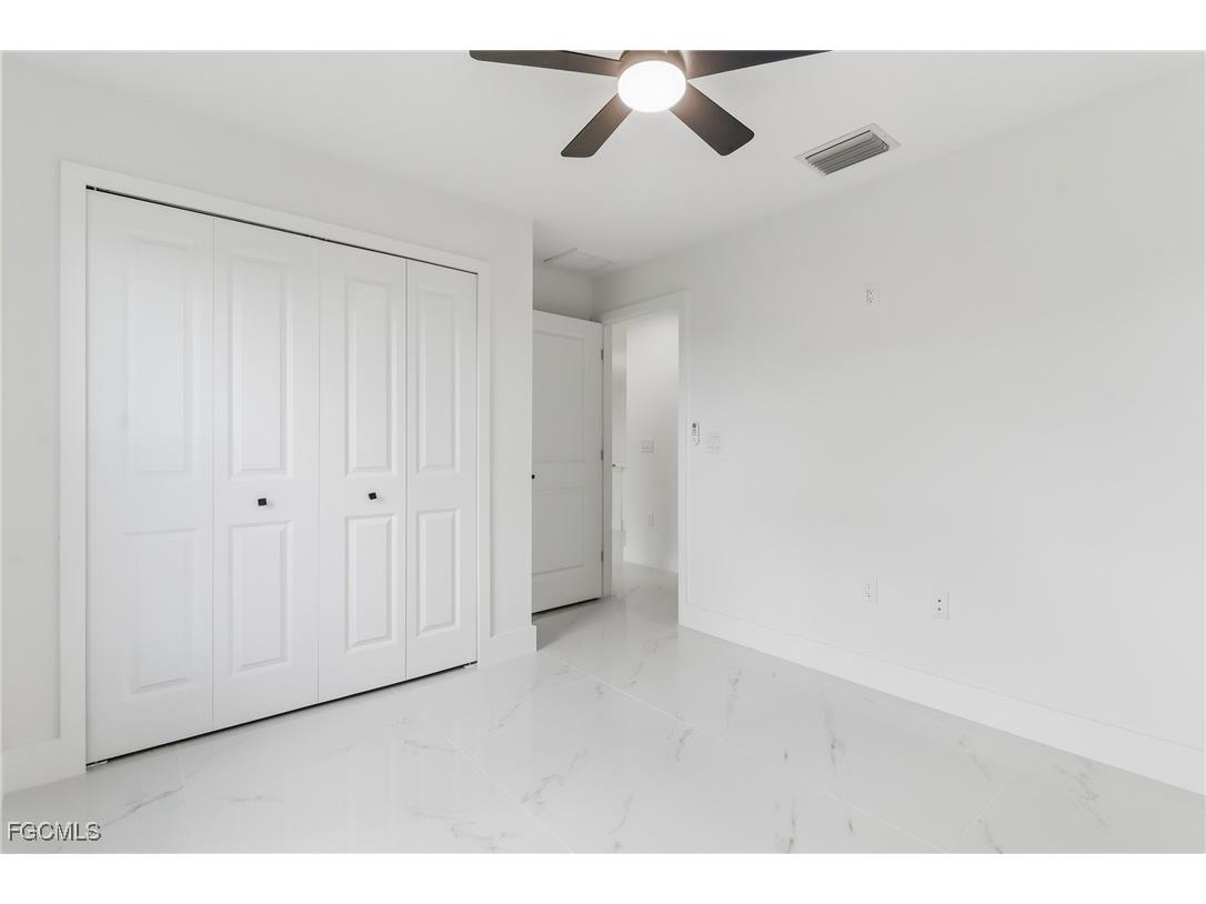 1918 NW 21st Terrace Cape Coral FL 33993 2026001940 image25