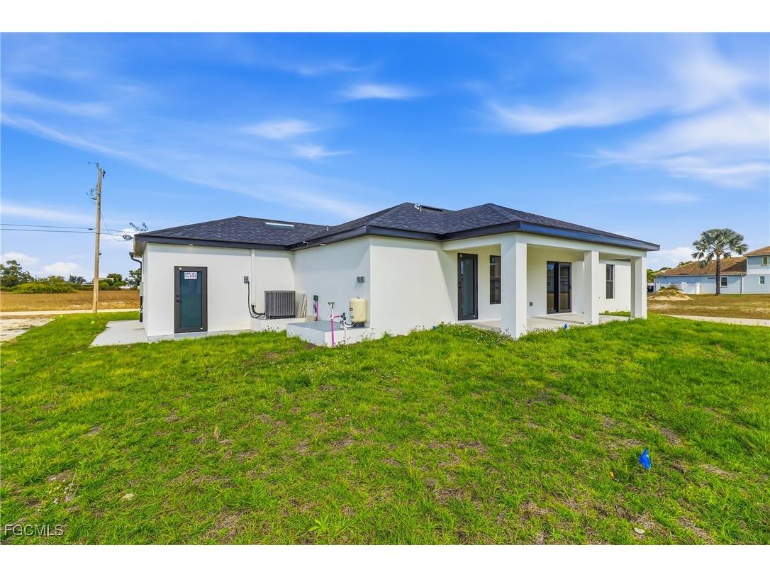 1918 NW 21st Terrace Cape Coral FL 33993 2026001940 image42