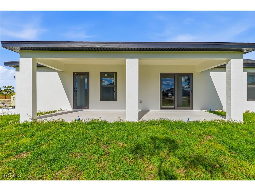 1918 NW 21st Terrace Cape Coral FL 33993 2026001940 image43