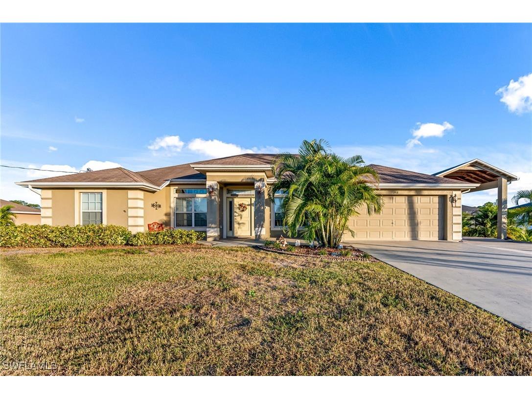 1918 Richmond Avenue N Lehigh Acres FL 33972 224099421 image1