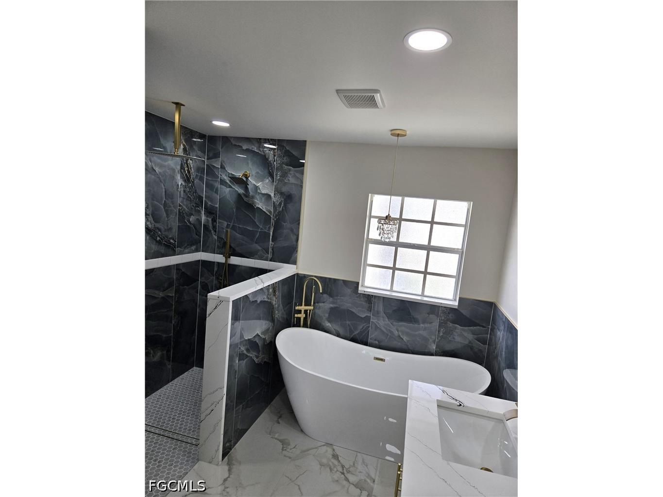 1918 SW 29th Terrace Cape Coral FL 33914 2026011033 image8