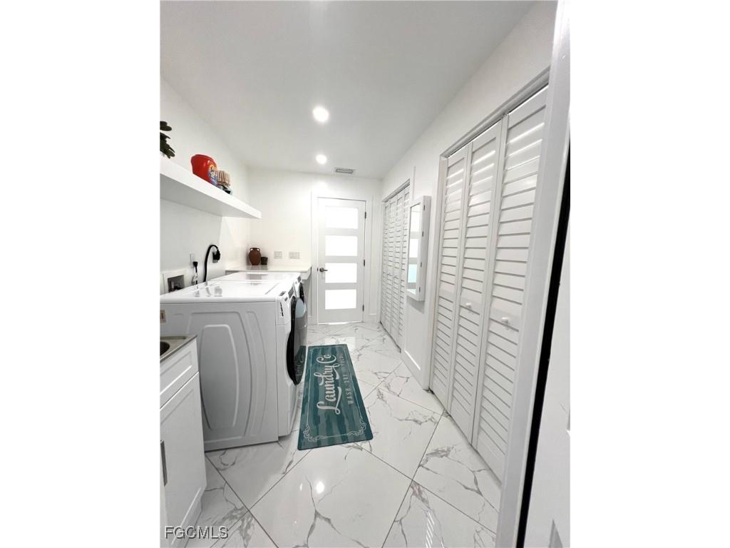 1919 Countess Court Naples FL 34110 2025002803 image25