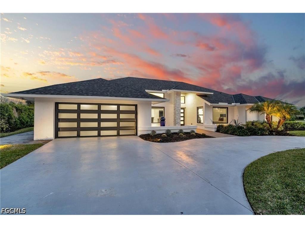 1919 Countess Court Naples FL 34110 2026019683 image1