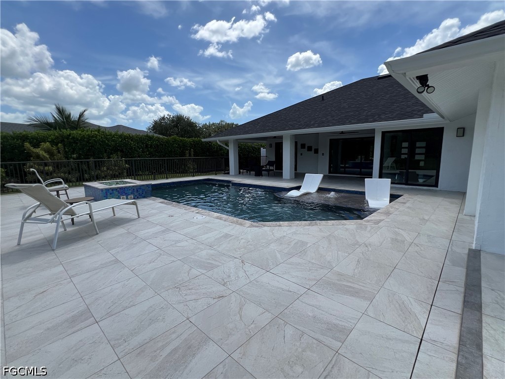 1919 Countess Court Naples FL 34110 2026019683 image12