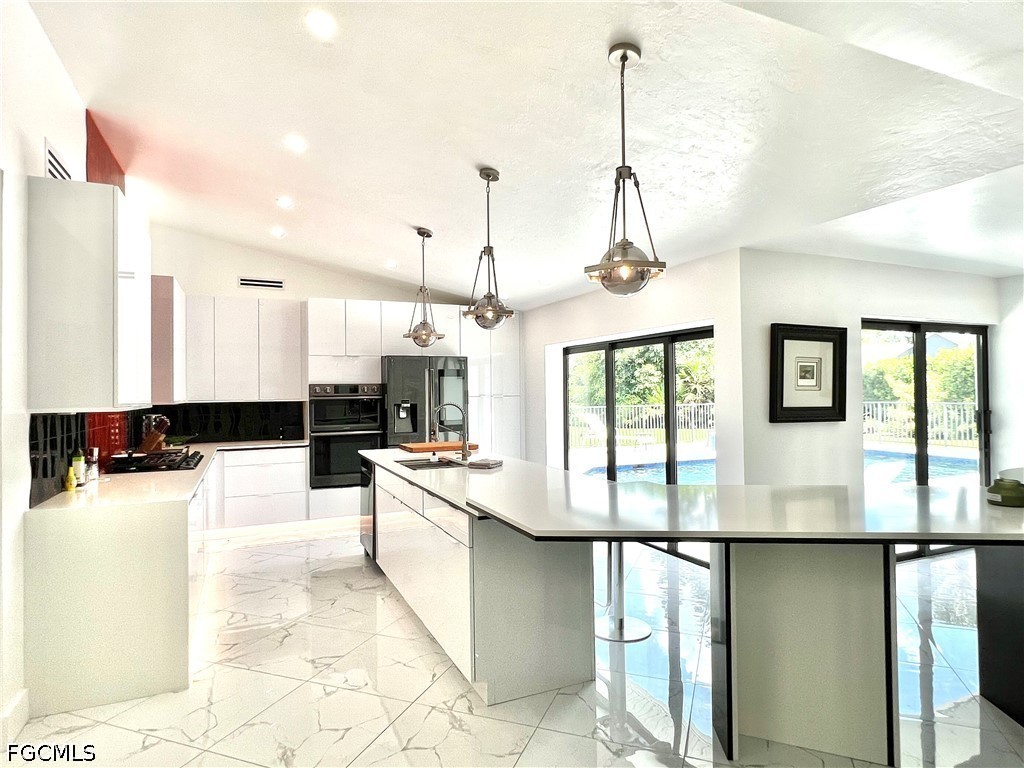 1919 Countess Court Naples FL 34110 2026019683 image31