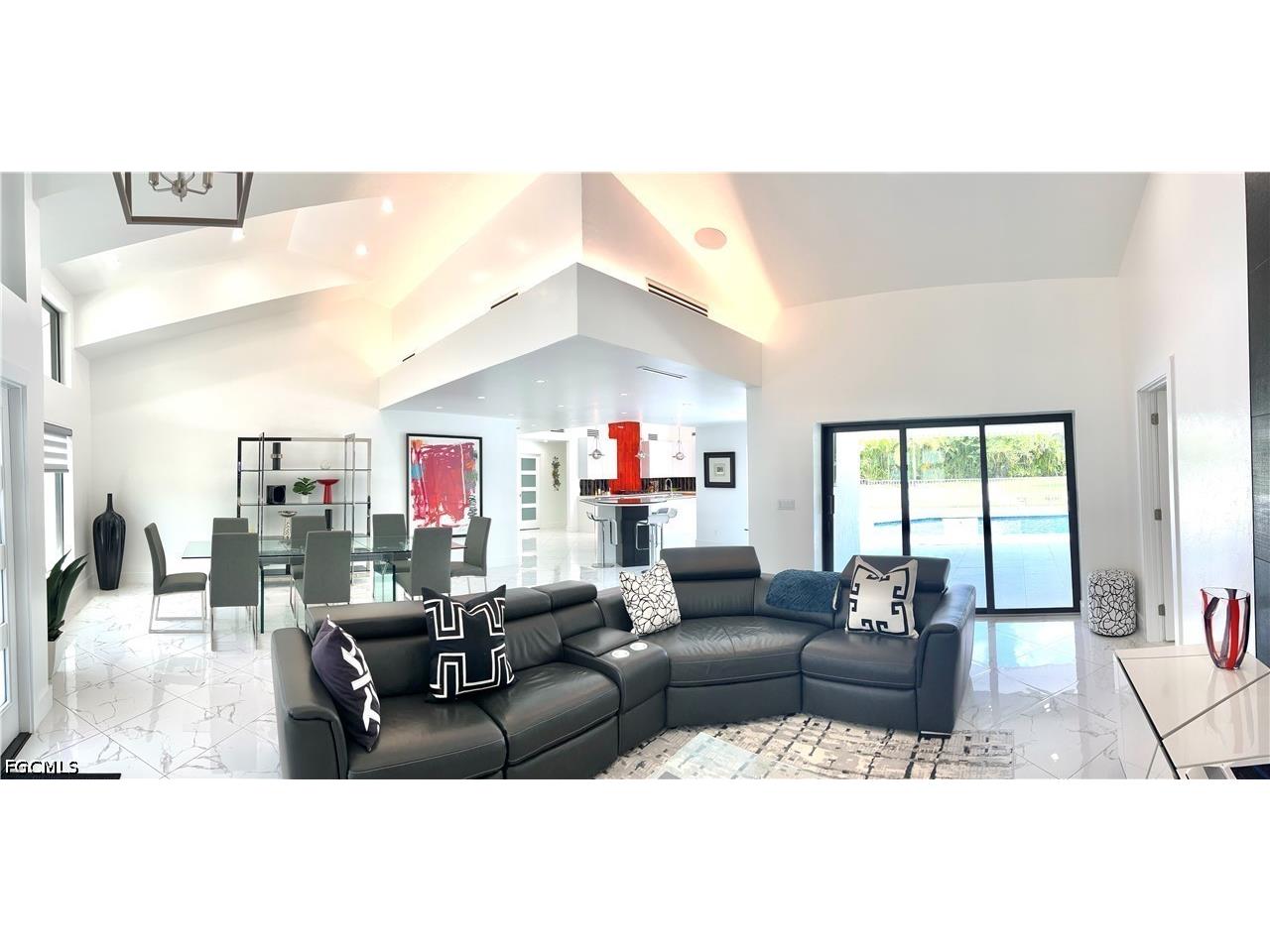 1919 Countess Court Naples FL 34110 2026019683 image6