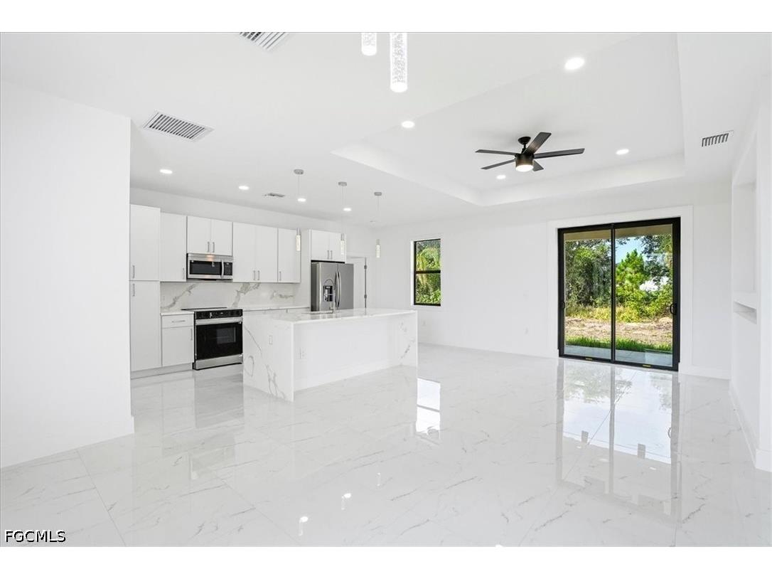 1919 Crawford Avenue N Lehigh Acres FL 33971 2026021866 image5