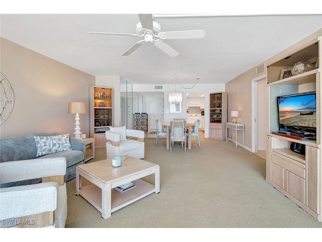 1919 Gulf Shore Boulevard N #201 Naples FL 34102 225051548 image7