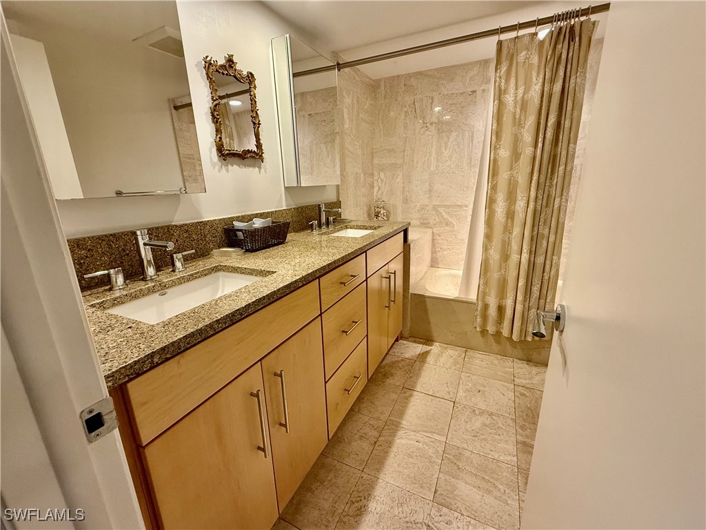 1919 Gulf Shore Boulevard N #302 Naples FL 34102 225071981 image12