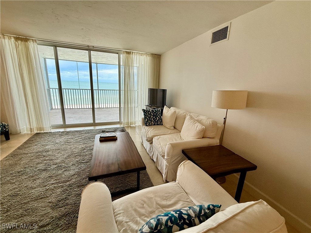 1919 Gulf Shore Boulevard N #302 Naples FL 34102 225071981 image8